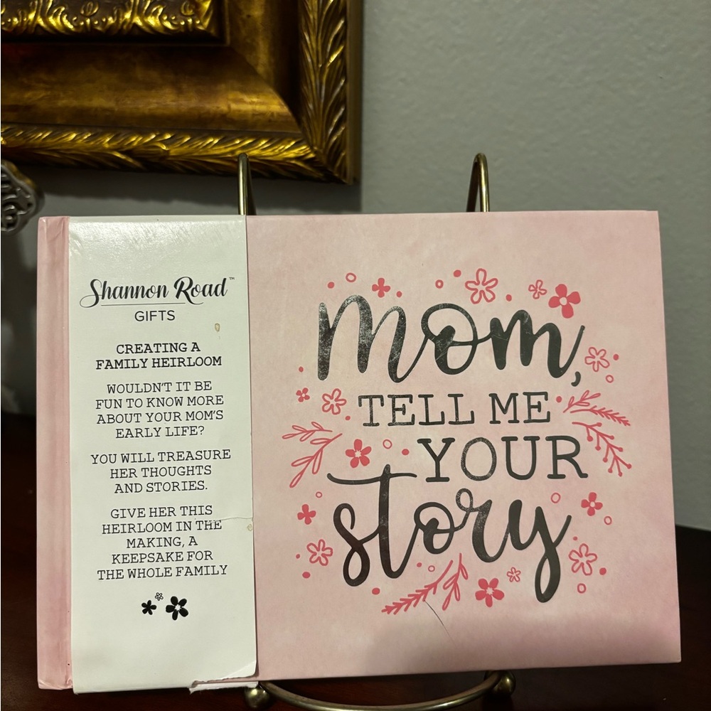 New  'Mom Tell Me Your Story' Keepsake Book